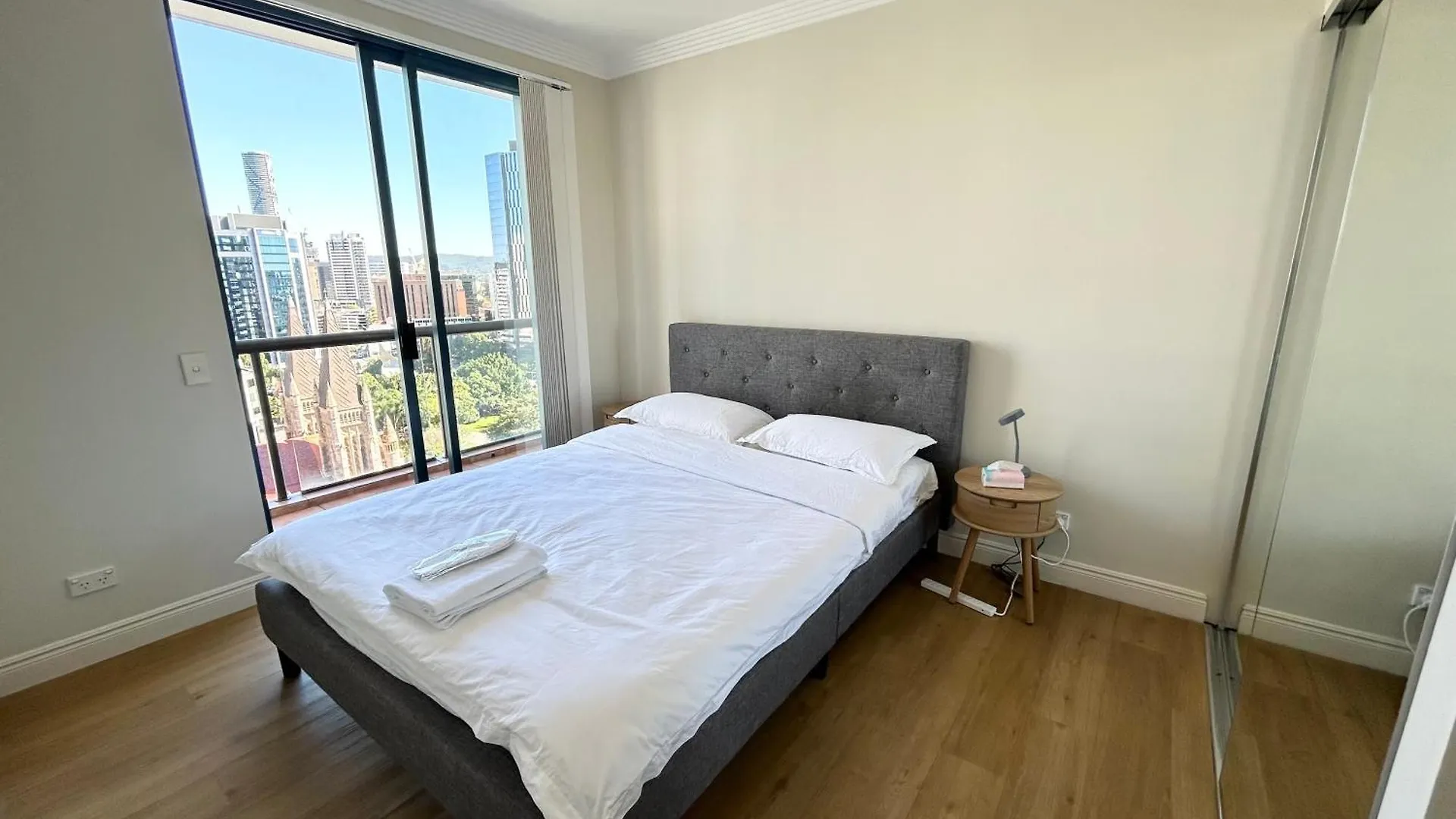 City View Rooms In Shared Apartment ブリスベン オーストラリア